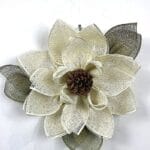 How to Make a White Magnolia Wreath
