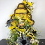 How to Make a Bee Centerpiece